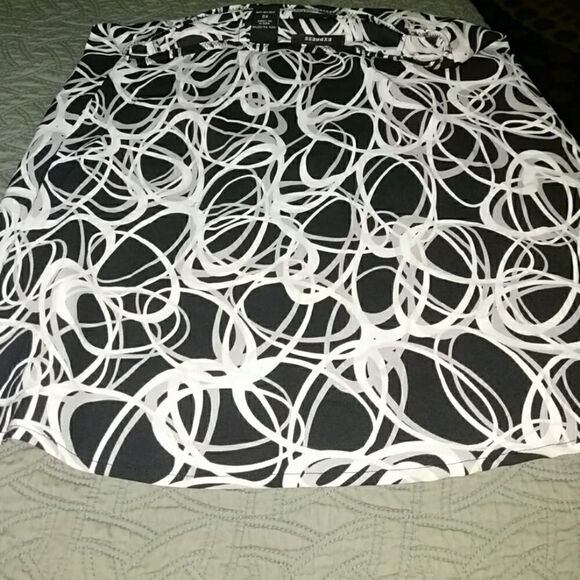 Swirls on swirls  - Picture 1 of 4